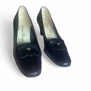 Salvatore Ferragamo vintage  black leather kiltie pump si 8 shoes luxury formal